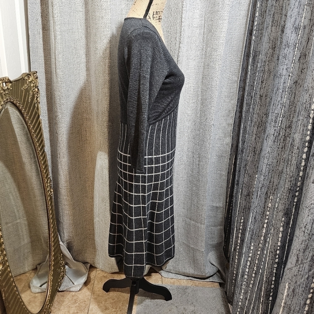 Nine West Gray Knit Geometric Midi Dress Size XS - Picture 5 of 11